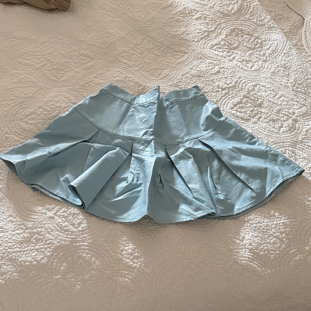 La Hearts Light Blue Circle Mini Skirt